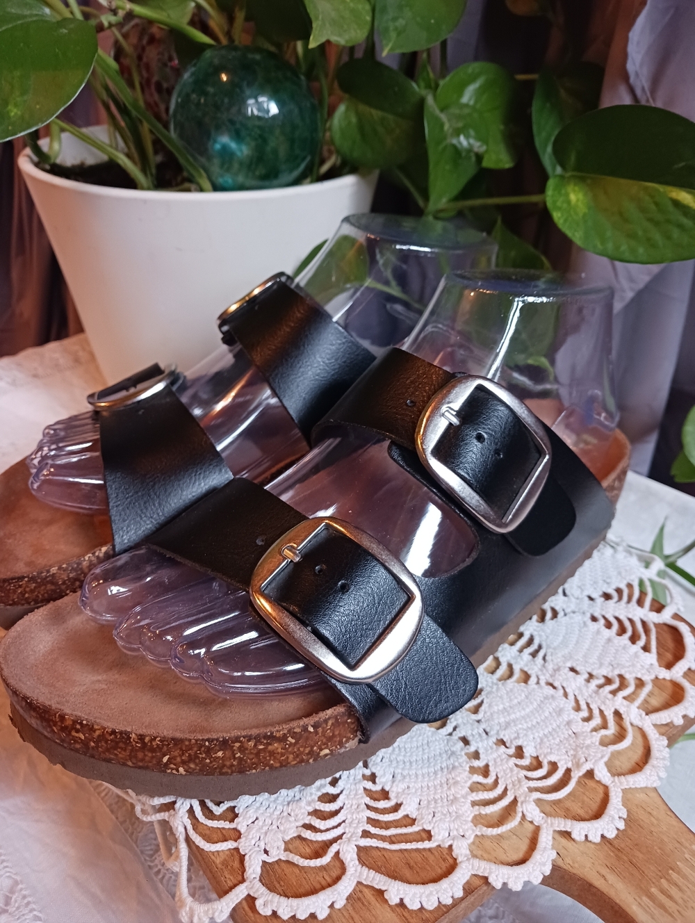 Time & Tru Black Slide Cork Sandals Gently Used Clean Footbed Womens Size 7